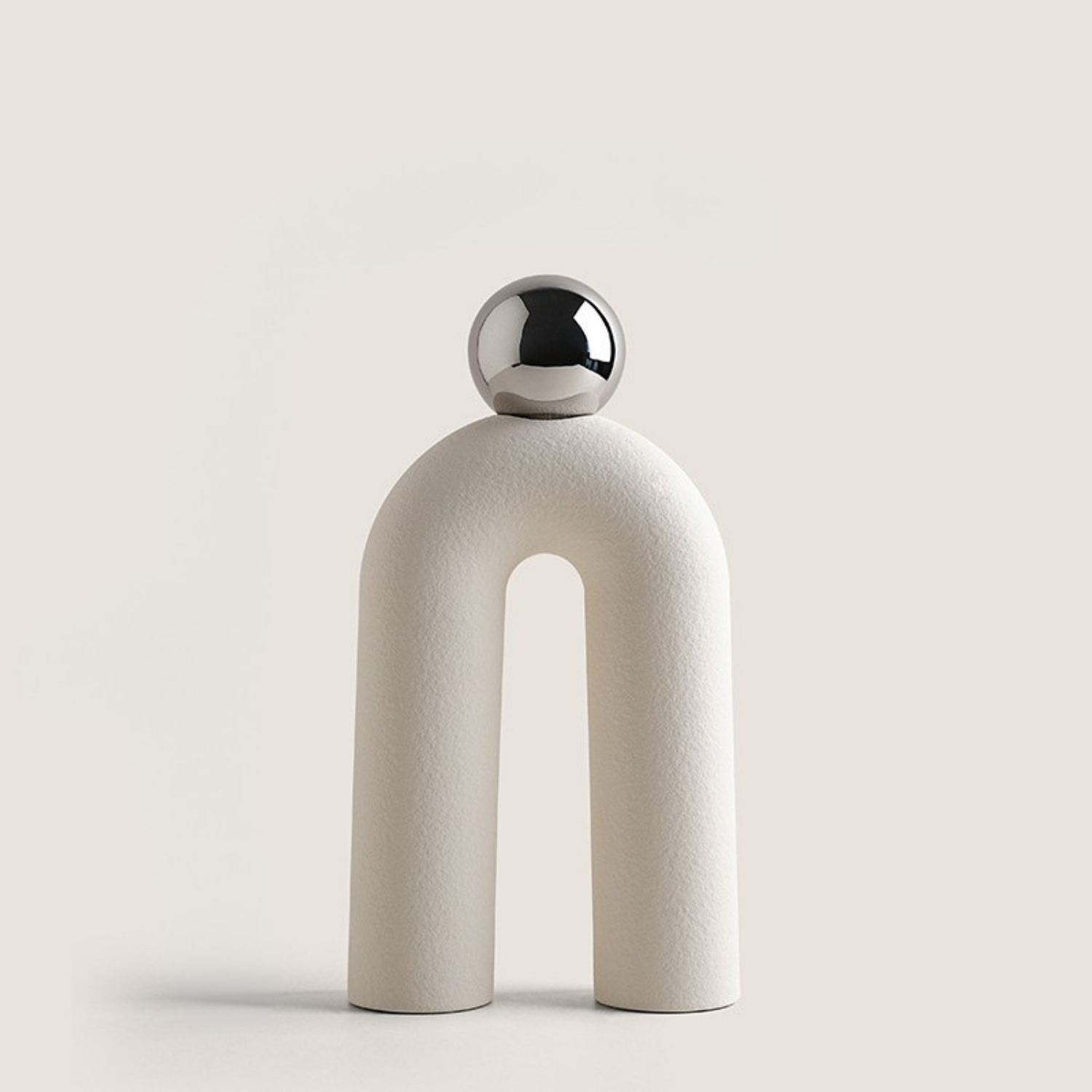 Orla | U-Shaped Ceramic Vase – Creative Porcelain Flower Pot for Modern Room Decor - B-white - Vases