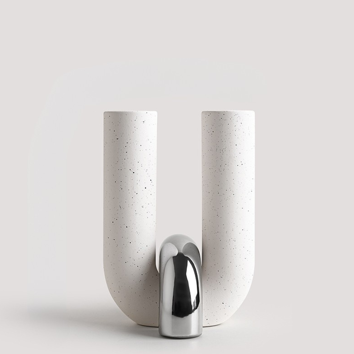 Orla | U-Shaped Ceramic Vase – Creative Porcelain Flower Pot for Modern Room Decor - A-white - Vases