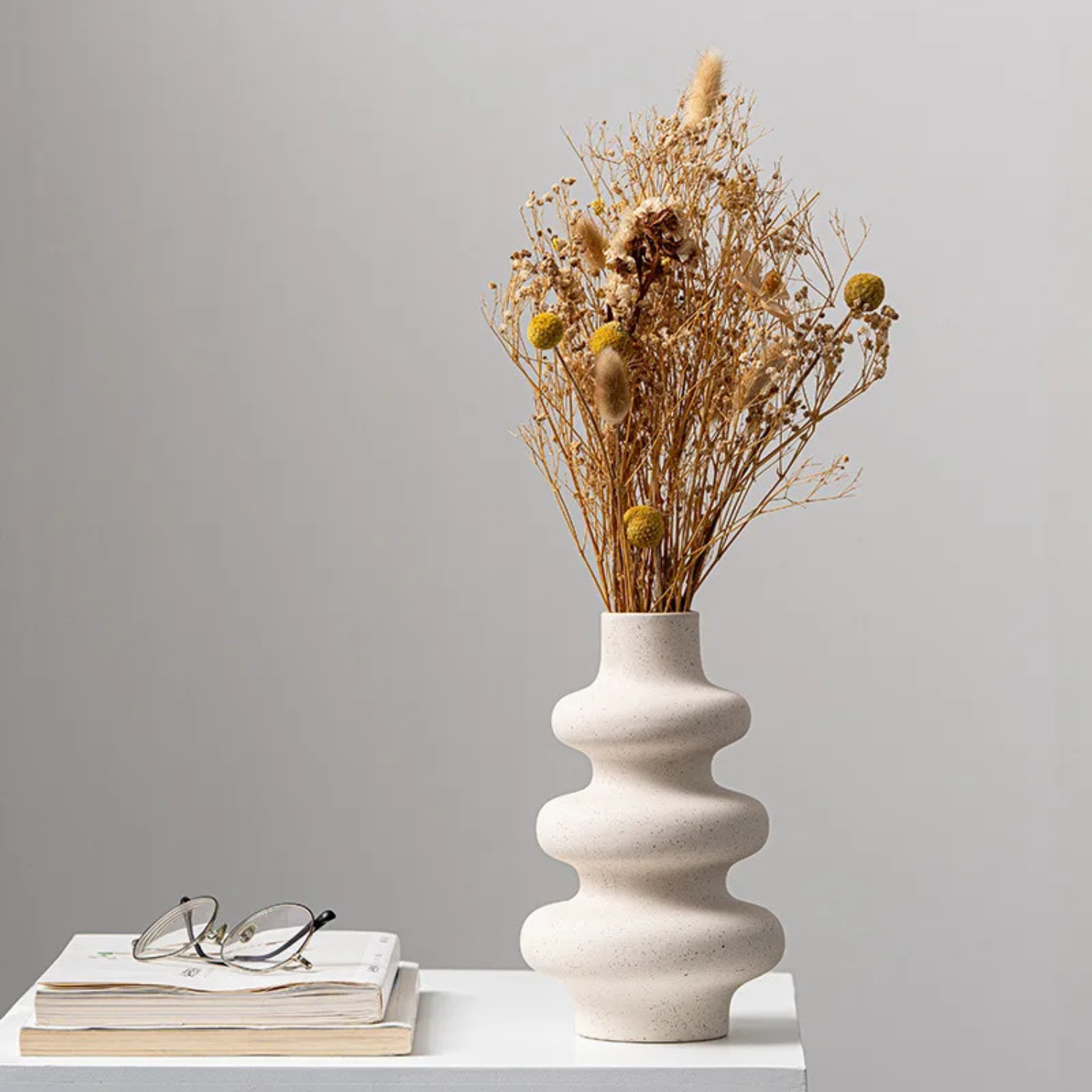 Esme | Nordic White Ceramic Vase – Modern Style for Dried Flowers - Vases