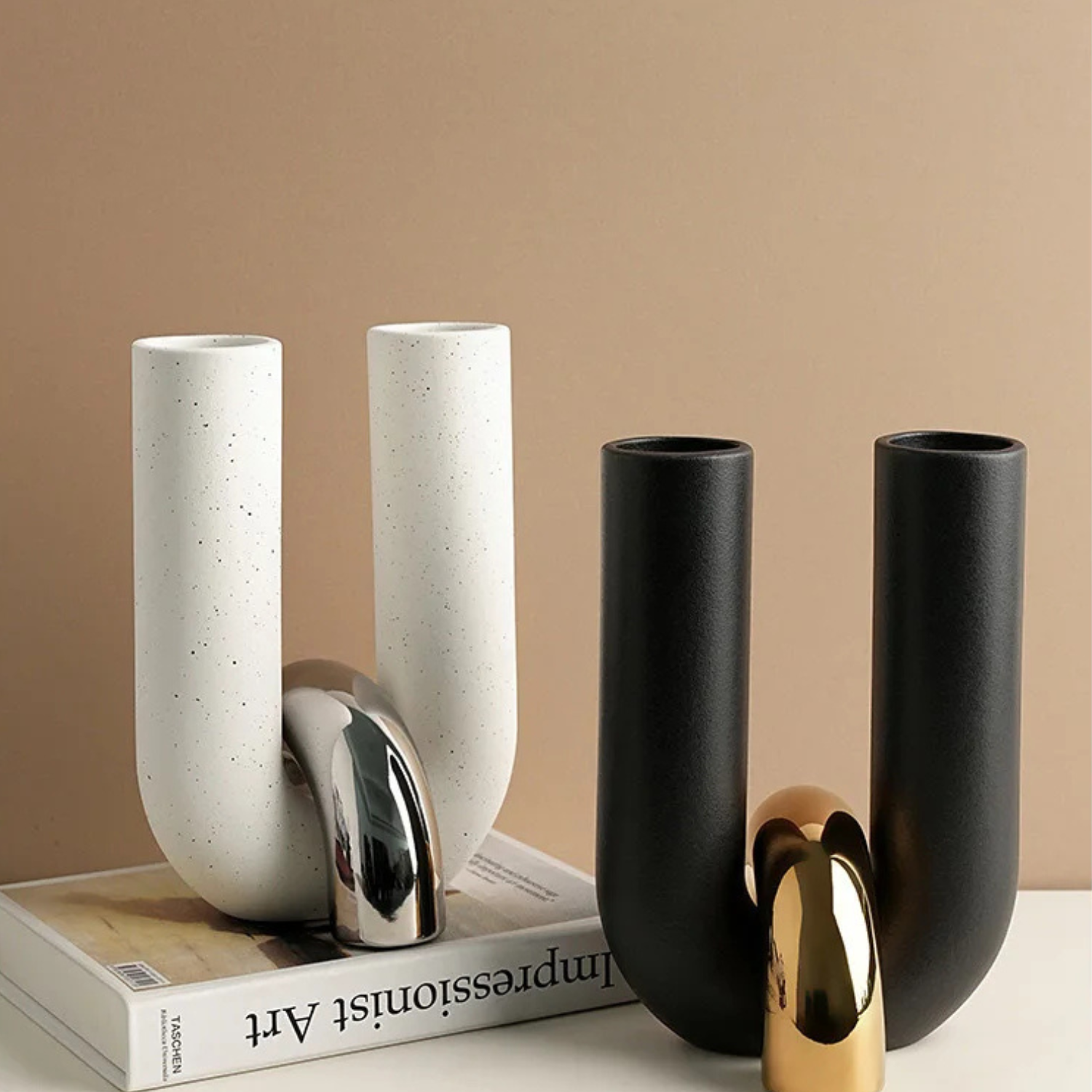 Orla | U-Shaped Ceramic Vase – Creative Porcelain Flower Pot for Modern Room Decor - Vases